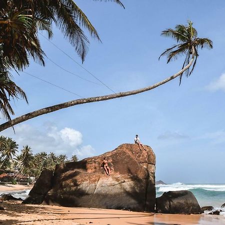Shady Edge Hotel Unawatuna Bagian luar foto