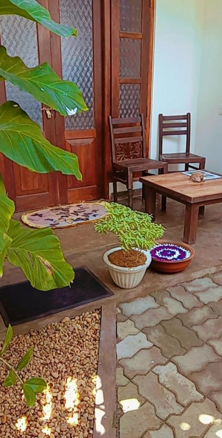 Shady Edge Hotel Unawatuna Bagian luar foto