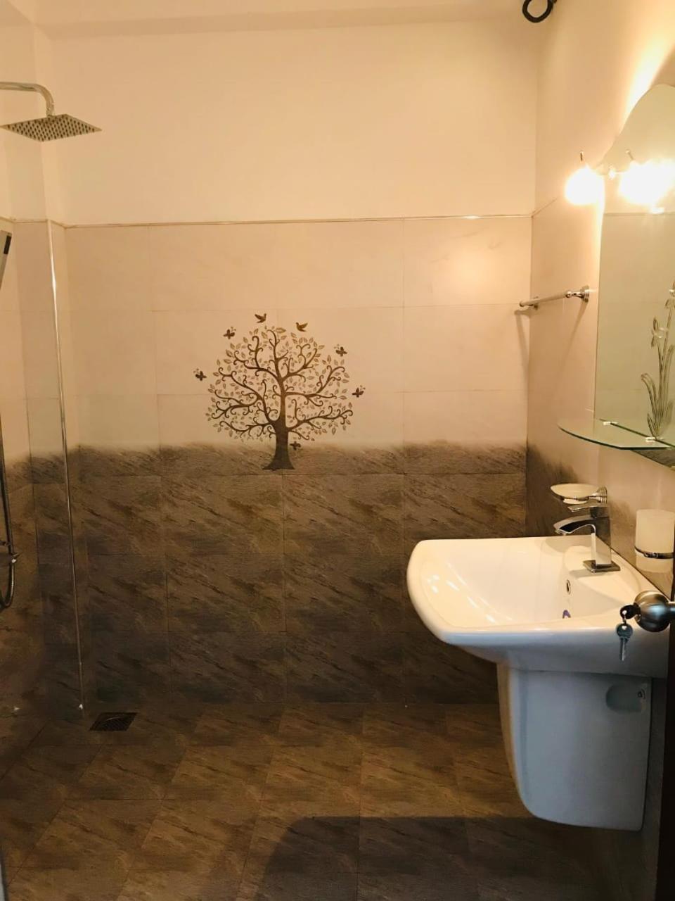 Shady Edge Hotel Unawatuna Bagian luar foto