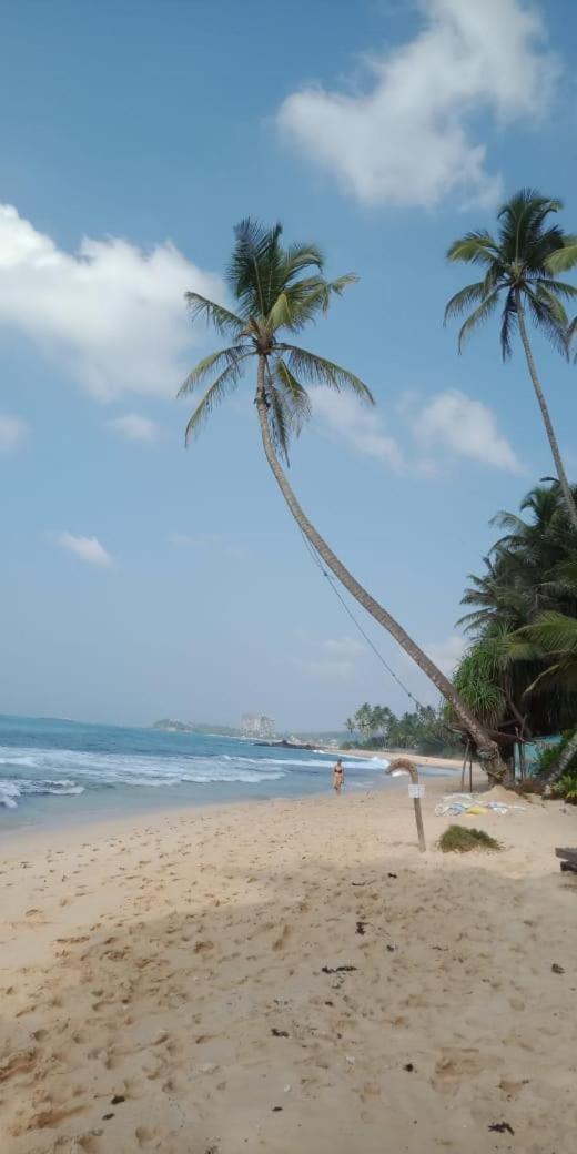 Shady Edge Hotel Unawatuna Bagian luar foto